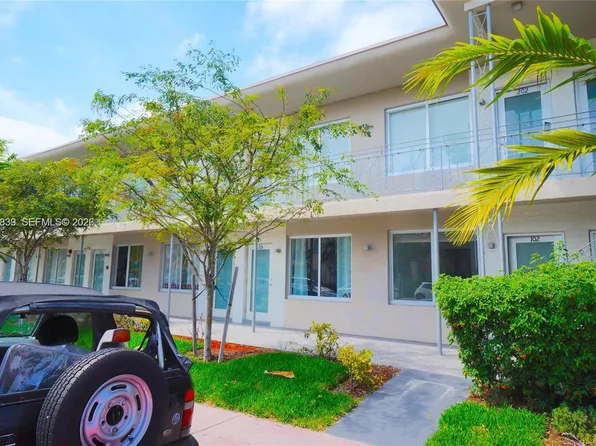 801 15th St APT 102, Miami Beach, FL 33139