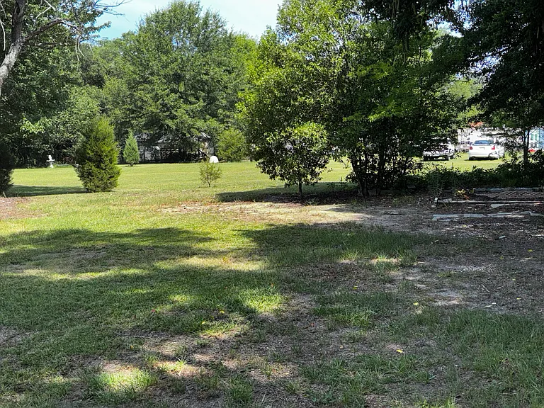 Poplar St — Photo 2