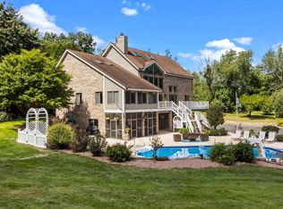 W2172 Country Club LANE, East Troy, WI 53120