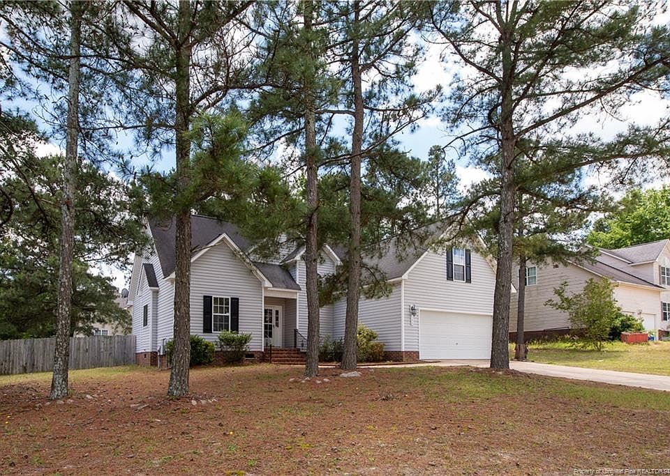 2nd image of 194 Cresthaven Dr