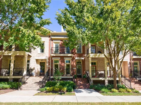 811 Creekgarden Ct, Sandy Springs, GA 30339