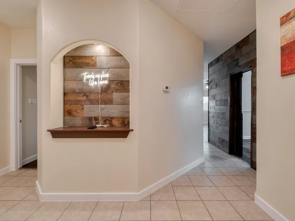 1012 Estival Dr, Kyle, TX 78640