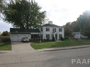 311 Woodrow Dr, East Peoria, IL 61611