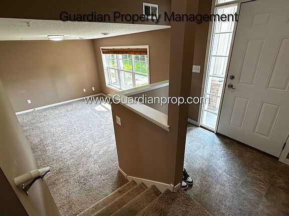 2nd image of 11920 Emery Village Dr N