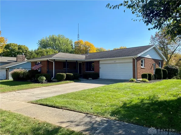 189 Kiser Dr, Tipp City, OH 45371