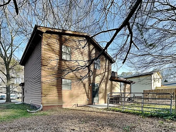 7319 Exeter Ct — Photo 20