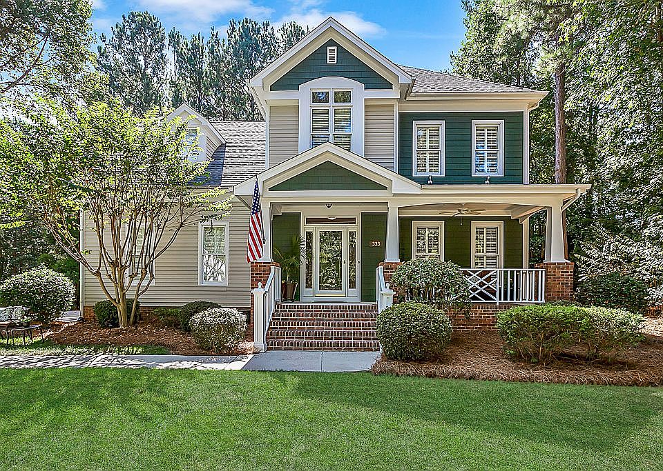 4 bedroom 3 bath Craftsman