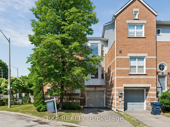 630 Evans Ave #42, Toronto, ON M8W 2W6