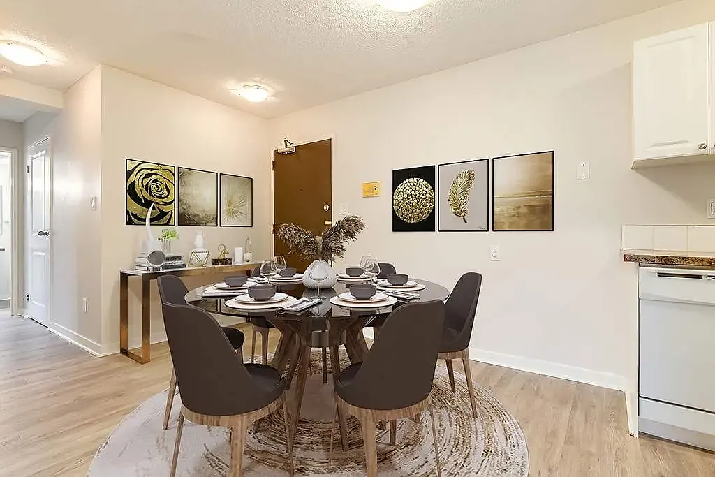Southwind Apartments — Photo 2