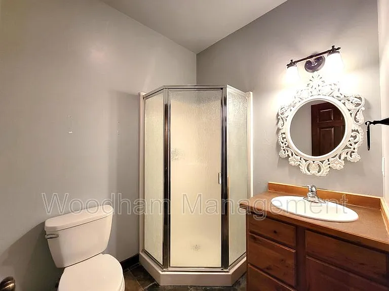 1624 Gale Ct — Photo 11