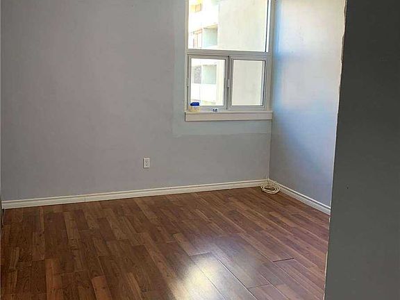 3rd image of 5 Massey Sq #2519