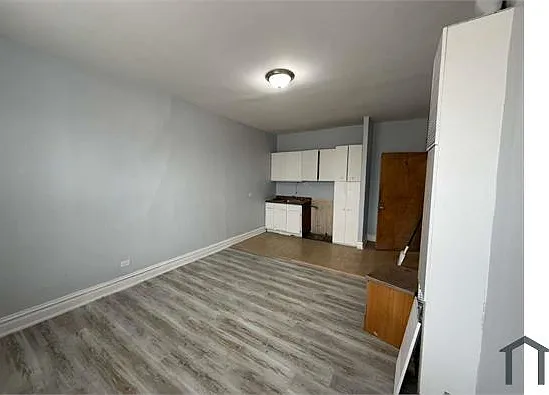 5960 W Roosevelt Rd #5 — Photo 4