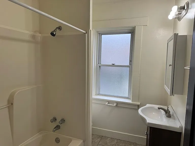 1651 Chislett St — Photo 18
