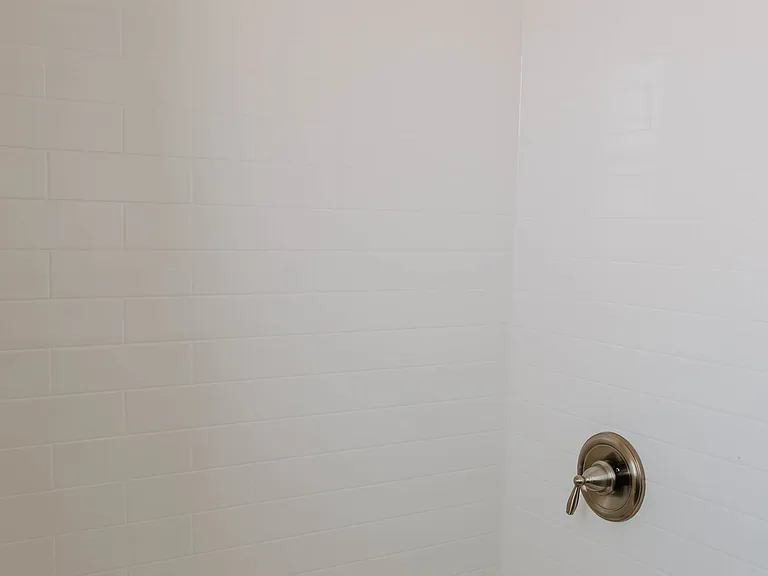 6401 Lindenwood Pl #1W — Photo 16