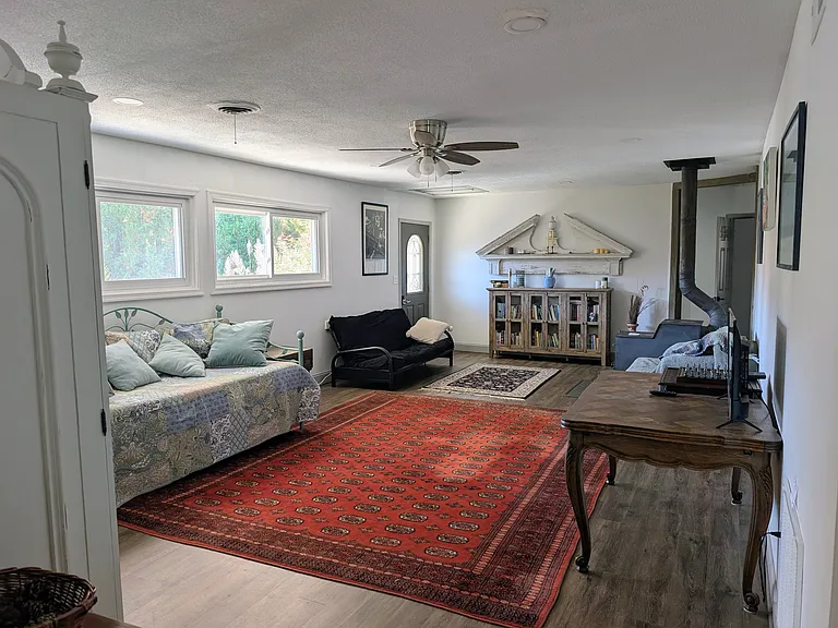 Burnt Acres Ct — Photo 8