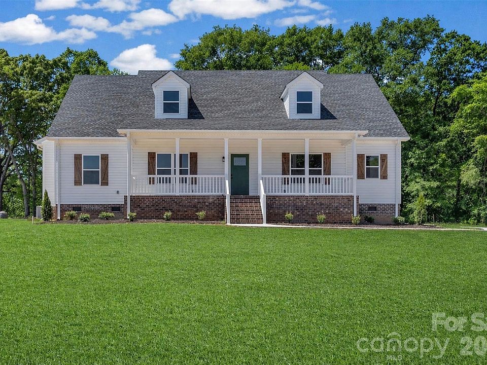1st image of 755 White Jenkins Rd