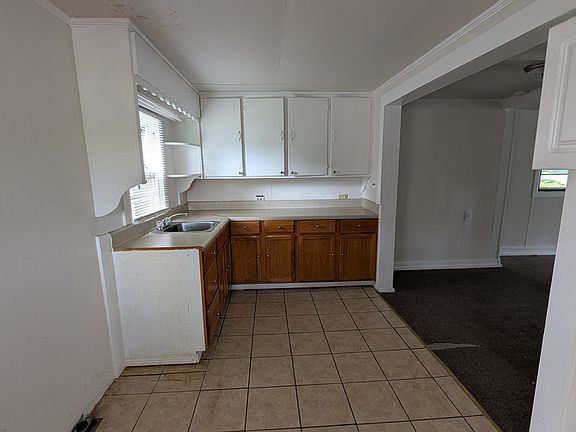 4th image of 4081 Poplar Tent Rd