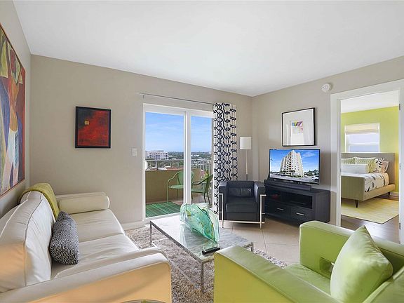 5th image of 900 NE 18th Avenue #901