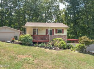 335 Booker Rd, Maynardville, TN 37807