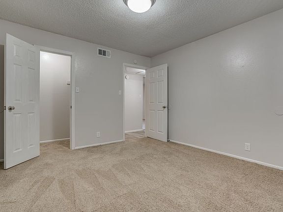 5th image of 3110 Hillcrest Dr APT 615