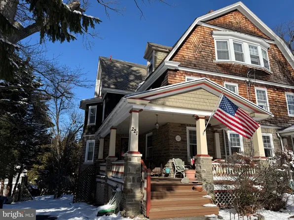 221 Summit Ave, Jenkintown, PA 19046