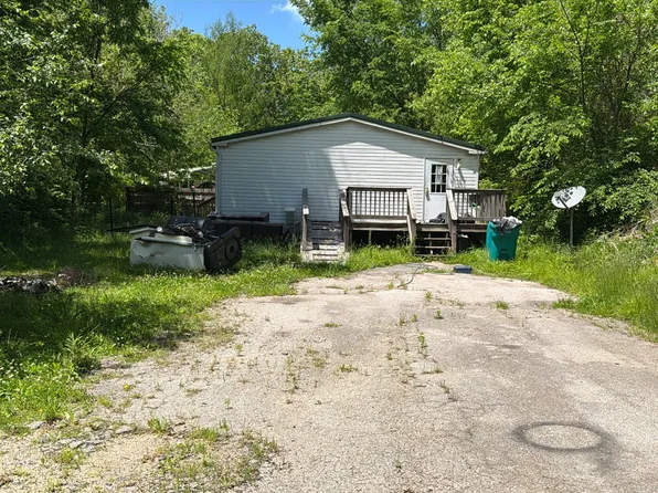 164 Hickory St, Bourbon, MO 65441