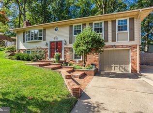 708 Macarthur Ave NE, Vienna, VA 22180