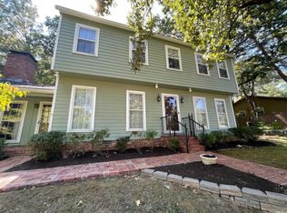 17 Lantern Hill Rd, Little Rock, AR 72227