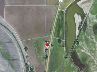 10405 Charley Pride Hwy S, Lambert, MS 38643