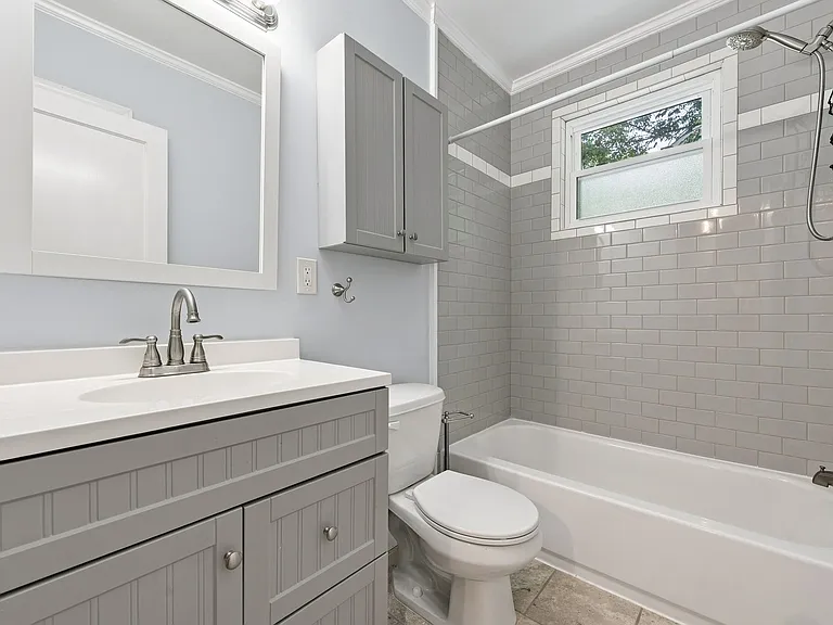 2408 Cascadilla St — Photo 13