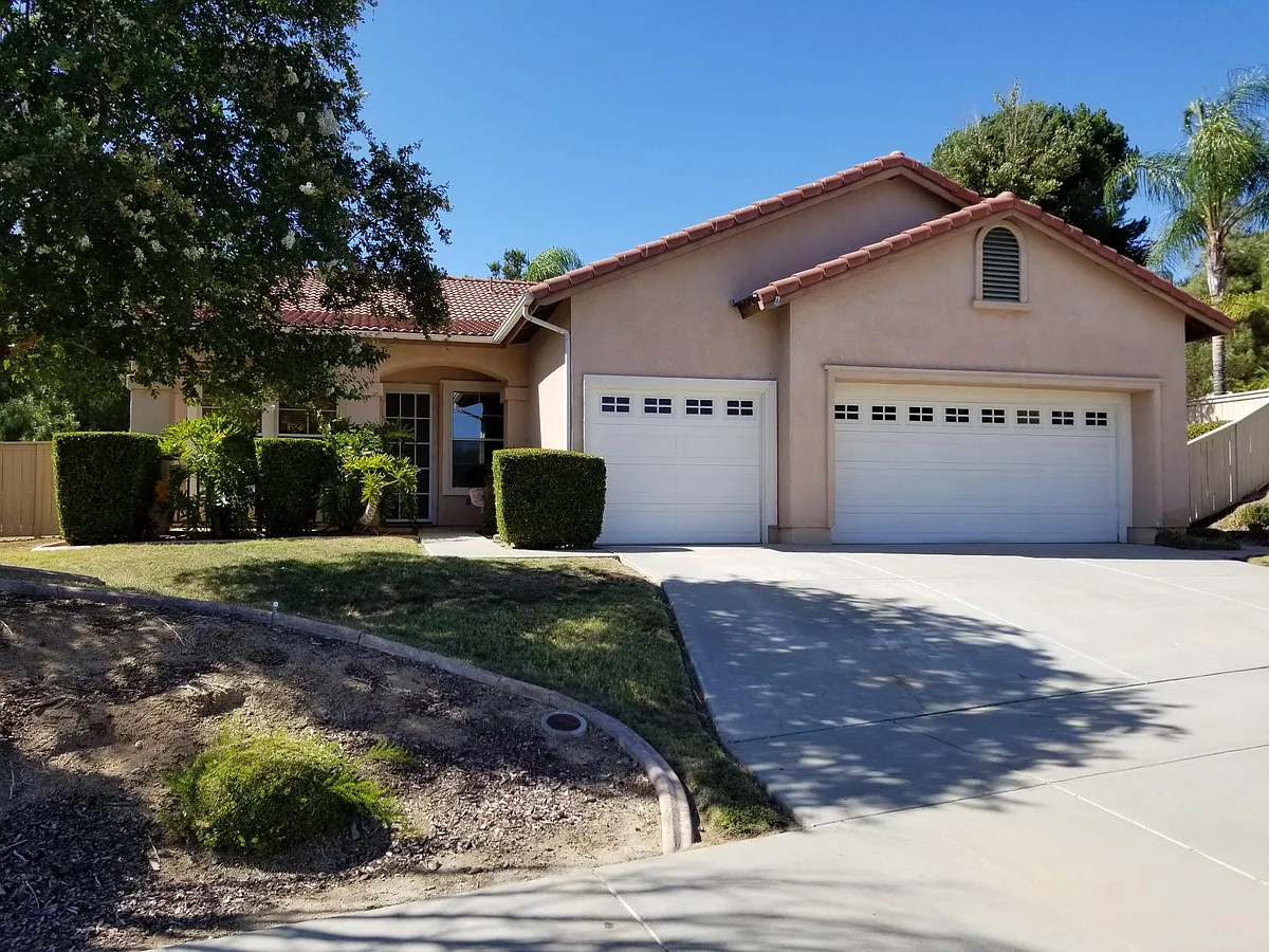 Building Photo - 39950 Chalon Ct