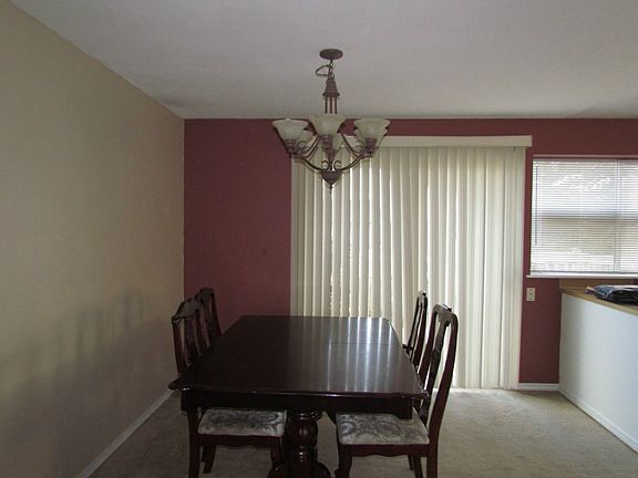4th image of 3813 N Vassault St