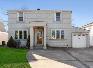 173 Harris Ave, Hewlett, NY 11557
