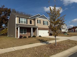 11025 Austin Estates Dr, Charlotte, NC 28213