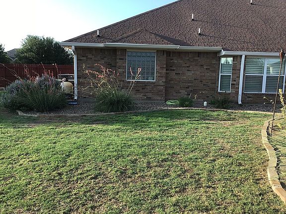4th image of 1301 S Crossings Ct
