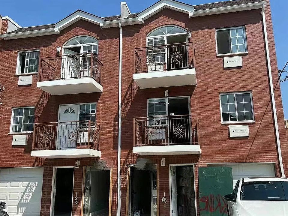 1st image of 10439 38th Ave
