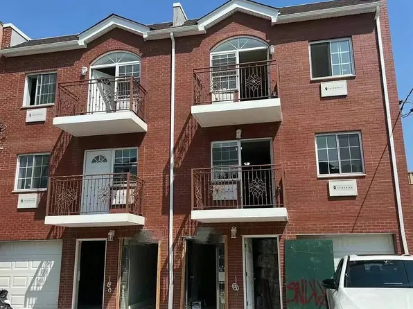 10439 38th Ave, Corona, NY 11368