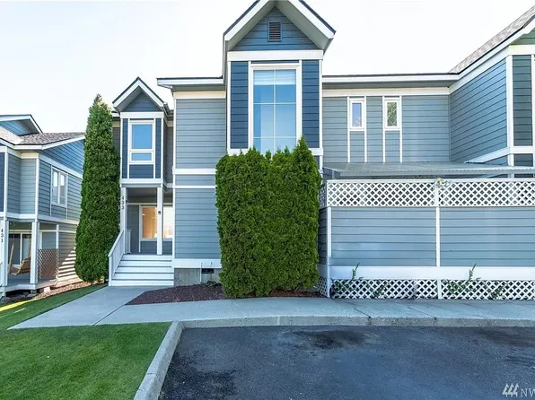 433 W Webster Ave, Chelan, WA 98816