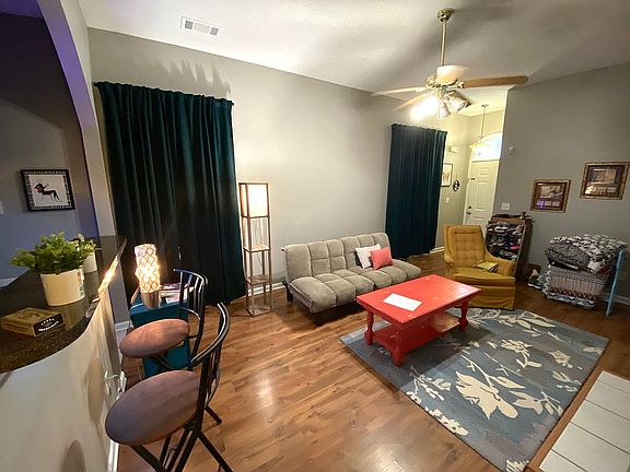 5th image of 6832 Shorey Ln