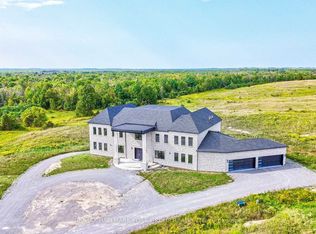 6196 Ravenshoe Rd, Georgina, ON L0E1R0