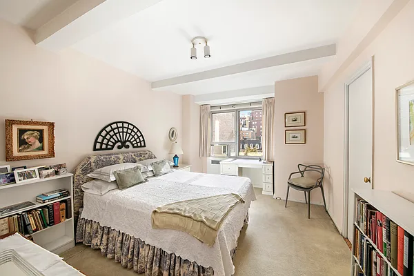 Sold by Compass | media 7