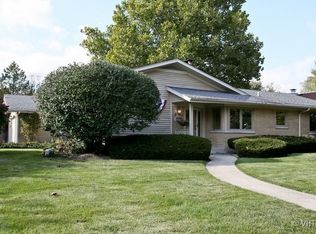 848 S Stough St, Hinsdale, IL 60521