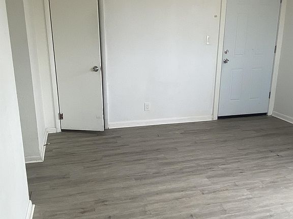 2nd image of 229 S Garfield Ave #8