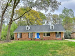 5001 Sharon View Rd, Charlotte, NC 28226
