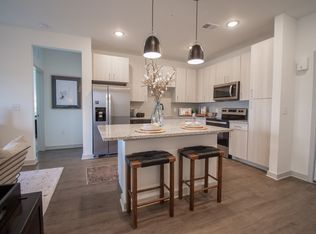 234 E Mitchell Hammock Rd #222-4011, Oviedo, FL 32765