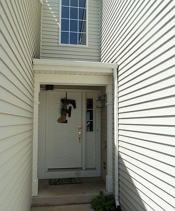 5th image of 825 Duvall Dr