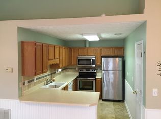 2636 Laurel Ln NW, Kennesaw, GA 30152