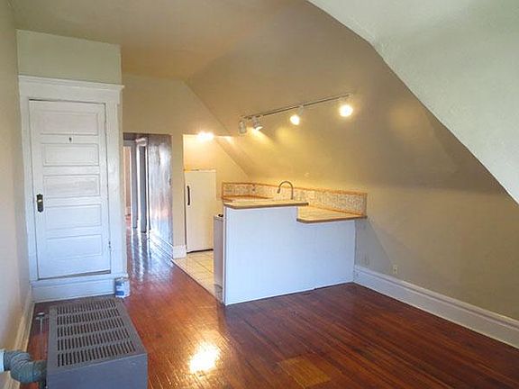 3rd image of 125 W 1st Ave APT C