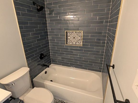 5th image of 5189 Beachwalk Dr #5189