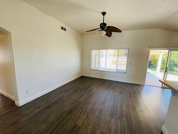 5th image of 7027 McGill Ct